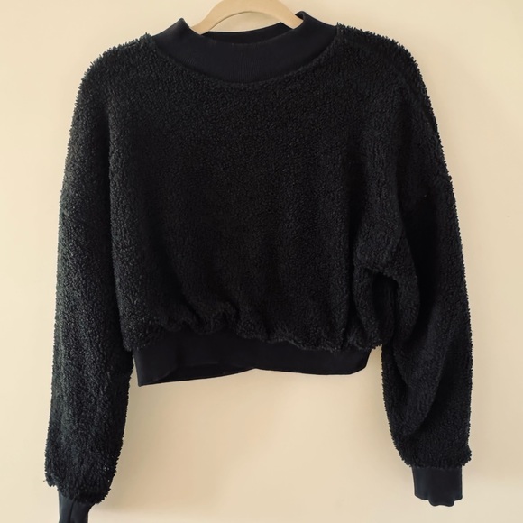 Fabletics crop sweatshirt - Picture 1 of 2